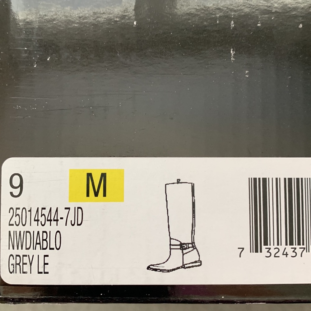 Nine West boots, Gray, size 9 - Picture 4 of 4